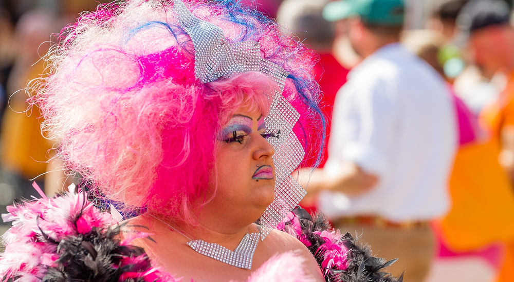 High School Principal Claims there are ’13 Genders’ Pushes Drag Queens on Kids